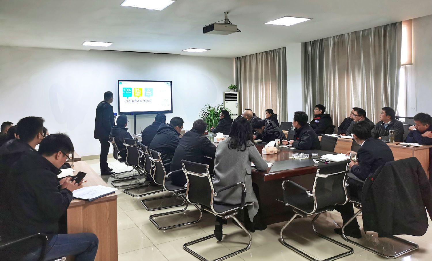 調(diào)試部.jpg 調(diào)試部.jpg