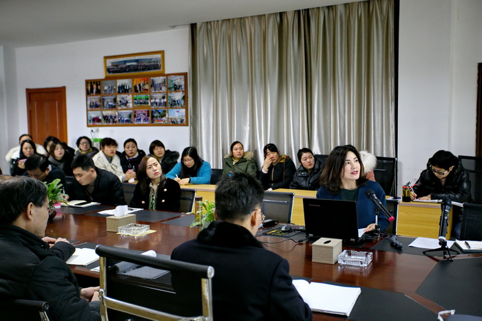 劉總講話中jpg 劉總講話中jpg