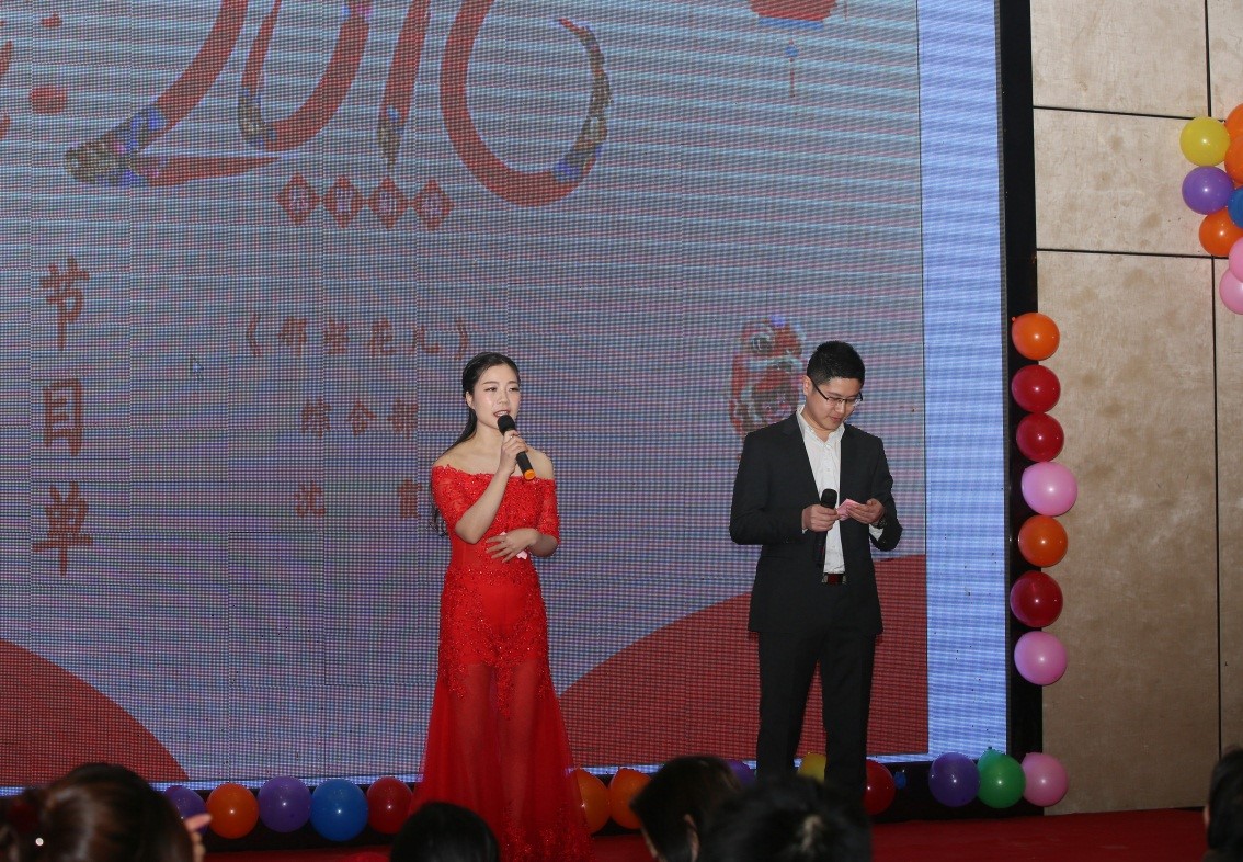 安徽得潤(rùn)電氣2016迎新晚會(huì)(www.gzmeisi.cn)全國(guó)統(tǒng)一客服熱線:400-0551-777 安徽得潤(rùn)電氣2016迎新晚會(huì)(www.gzmeisi.cn)全國(guó)統(tǒng)一客服熱線:400-0551-777