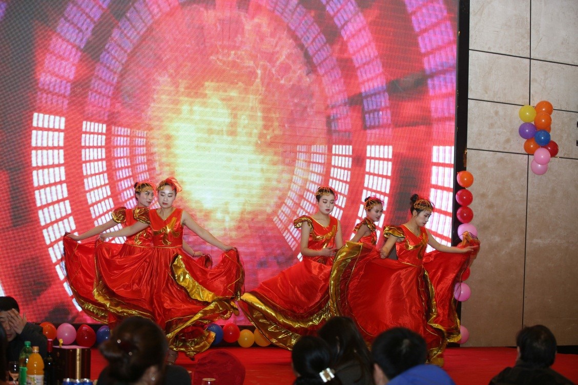 安徽得潤(rùn)電氣2016迎新晚會(huì)(www.gzmeisi.cn)全國(guó)統(tǒng)一客服熱線:400-0551-777 安徽得潤(rùn)電氣2016迎新晚會(huì)(www.gzmeisi.cn)全國(guó)統(tǒng)一客服熱線:400-0551-777