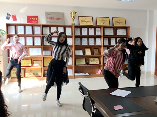 安徽得潤(rùn)電氣 成套 高低壓開關(guān)柜 廠家 年會(huì)彩排 電話:400-0551-777 qq:3176885416 安徽得潤(rùn)電氣 成套 高低壓開關(guān)柜 廠家 年會(huì)彩排 電話:400-0551-777 qq:3176885416