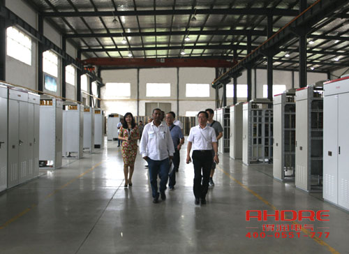 得潤(rùn)電氣 高低壓開(kāi)關(guān)柜廠家 配電柜 旁路柜 咨詢熱線:400-0551-777 qq:31676885416 得潤(rùn)電氣 高低壓開(kāi)關(guān)柜廠家 配電柜 旁路柜 咨詢熱線:400-0551-777 qq:31676885416