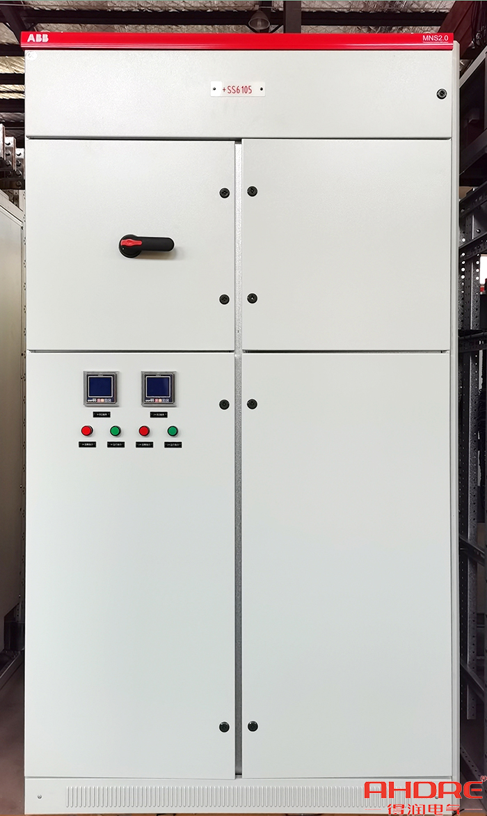 雙電源開關(guān)柜.jpg 雙電源開關(guān)柜.jpg