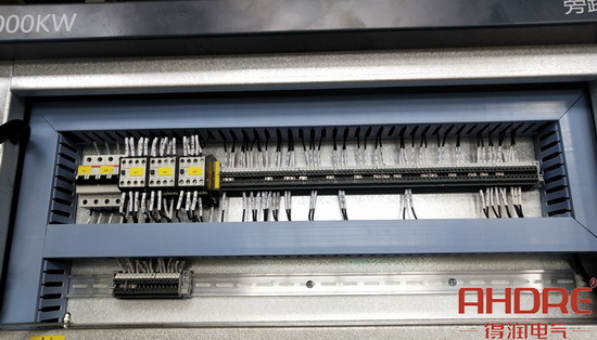 儀表室.jpg 儀表室.jpg